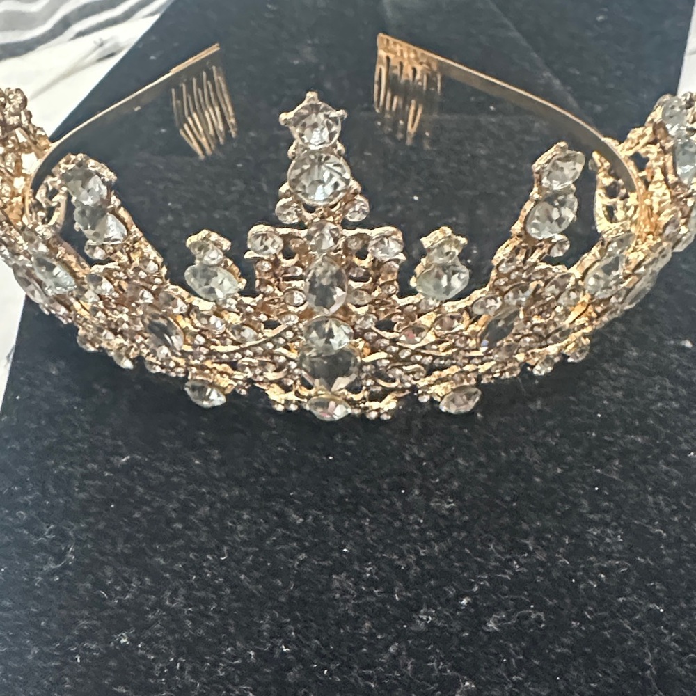 Elegant Gold Crystal Tiara